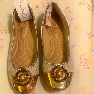 Beira rio flats (NEW NEVER WORN)